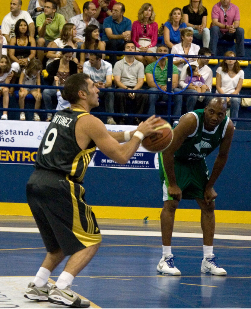 Unicaja Málaga y Leyendas Blancas se enfrentan en Villanueva de la Reina antunezuni